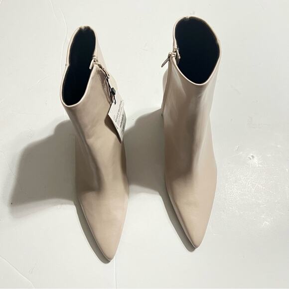Zara TRIANGULAR HEELED ANKLE BOOTS - Picture 8 of 13